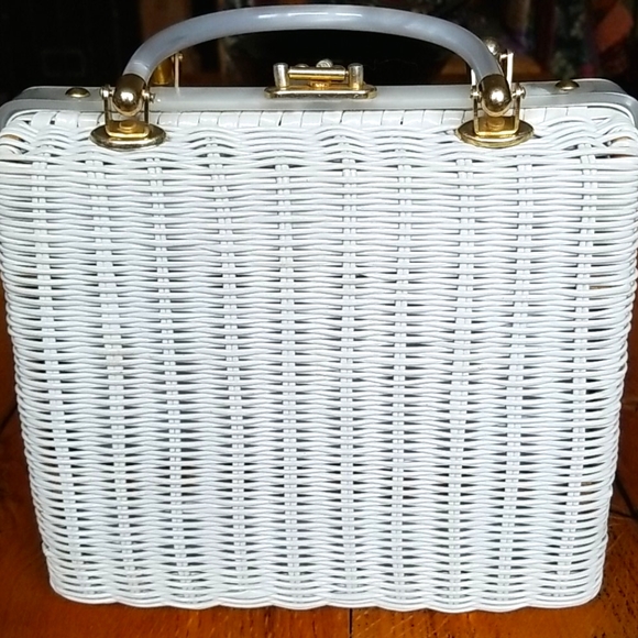 Vintage Princess Charming by Atlas Woven Wicker Rattan Floral Design Box Handbag - Picture 5 of 16